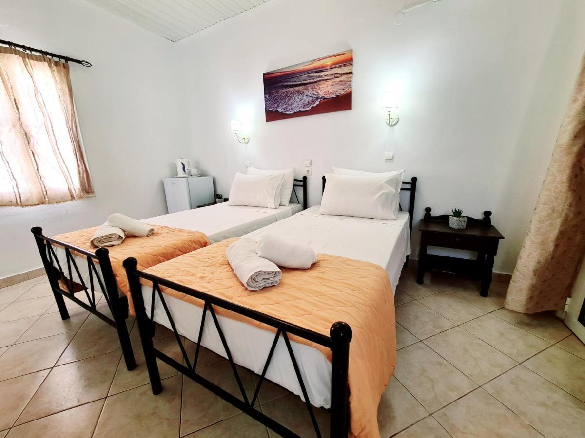Avra Rooms Karpathos Town  Exterior photo