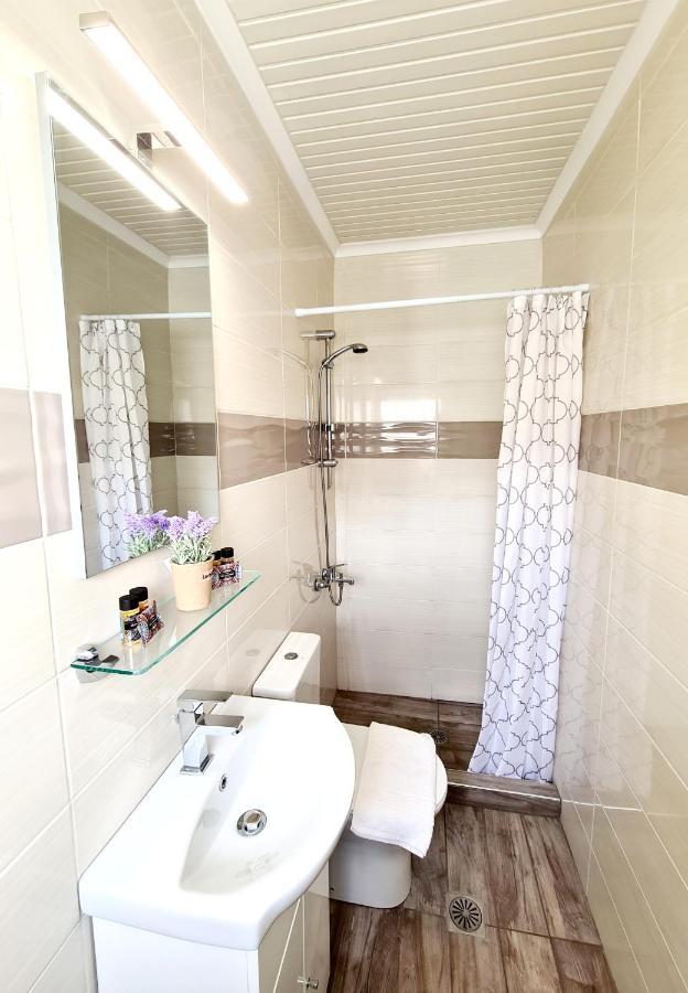 Avra Rooms Karpathos Town  Exterior photo