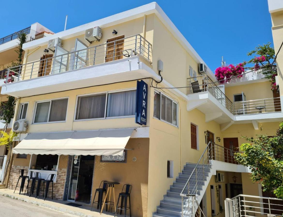 Avra Rooms Karpathos Town  Exterior photo